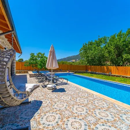 Villa Cevizici *